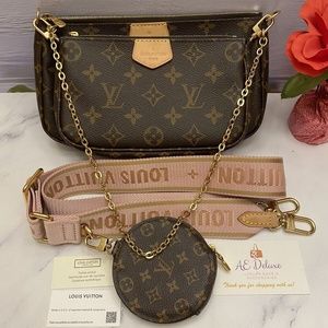 Louis Vuitton Multi Pochette Accessoires Monogram Pink Clutch Crossbody